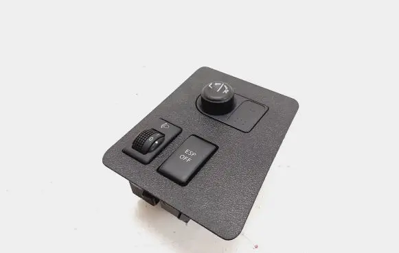Nissan Qashqai Wing mirror switch 68485JD900 P10970A77500