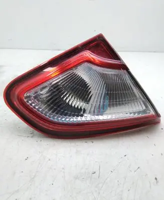 Nissan Qashqai+2 Tailgate rear/tail lights B26555BR01A