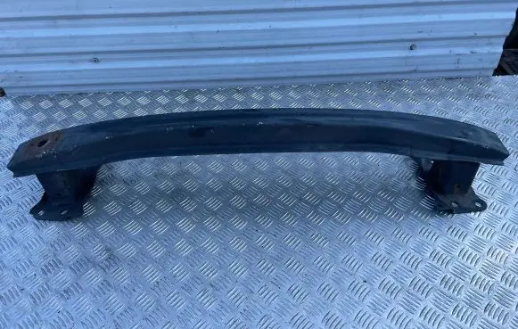 Volkswagen Touran I Front bumper cross member