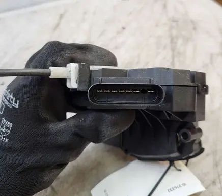 Volvo V60 Rear door lock A046465 31301747 408241413501