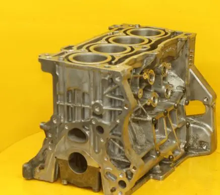 Volkswagen Polo V 6R Engine block 04E103023AL