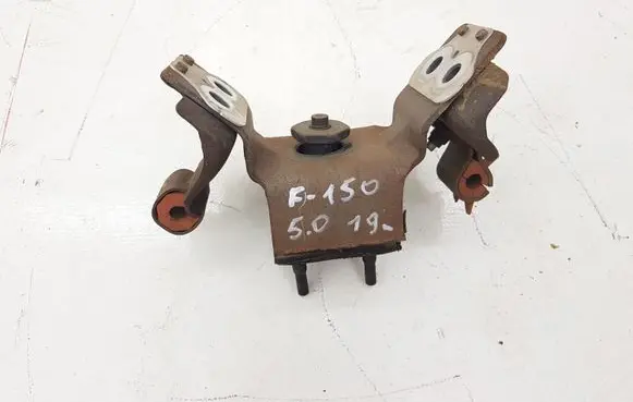 Ford F150 Gearbox mount 27518