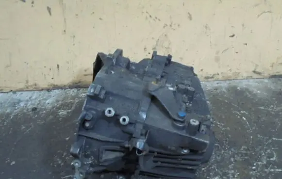 Volvo S40, V40 Manual 4 speed gearbox 1023825