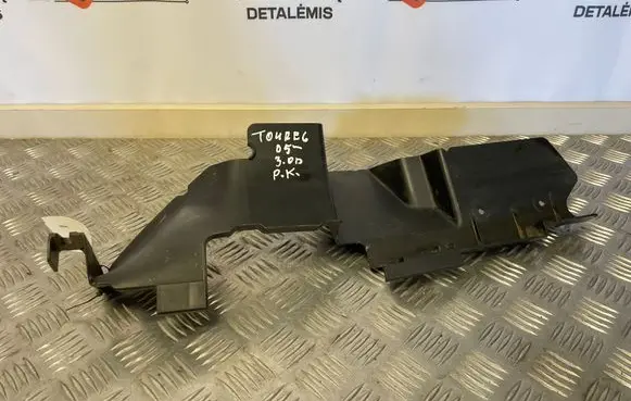 Volkswagen Touareg I Intercooler air guide/duct channel 7L6121334E