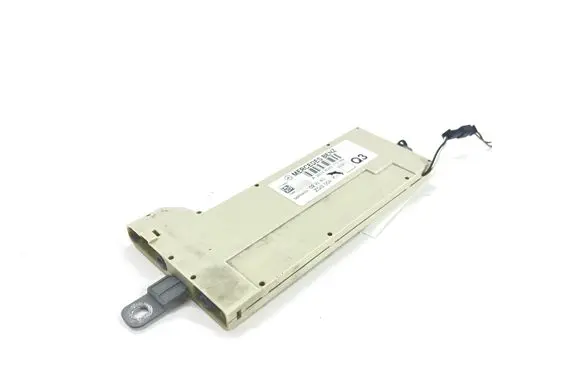 Mercedes-Benz C W203 Antenna control unit A2038201089