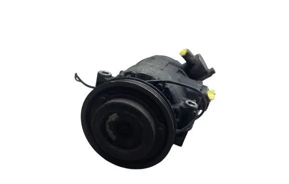 Volkswagen PASSAT B5.5 Air conditioning (A/C) compressor (pump) 8D0260808KAS 8D0260808