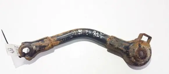 Subaru Legacy Bracket in trunk/boot 