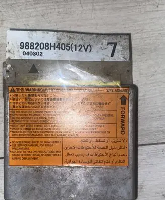 Nissan X-Trail T30 Airbag control unit/module 988208H405 040302
