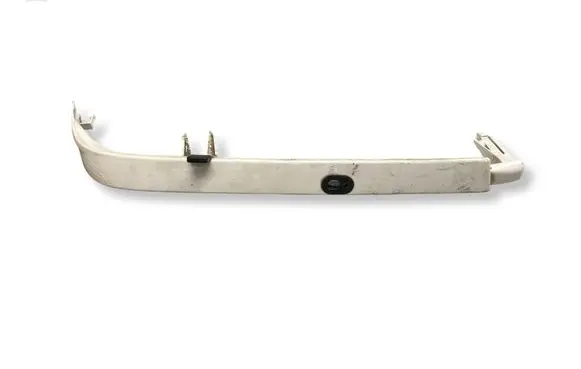 Volvo 440 Under headlight/headlamp trim 461512