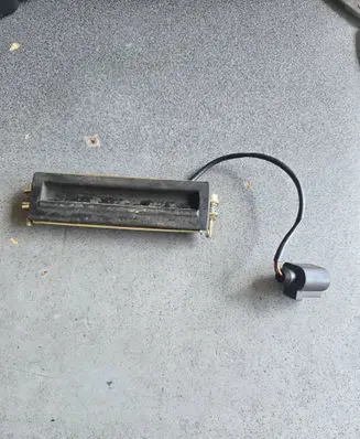 Volkswagen PASSAT B5.5 Tailgate/trunk/boot exterior handle 3B9827566B