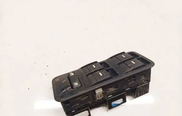 Land Rover Range Rover Sport L320 Electric window control switch 