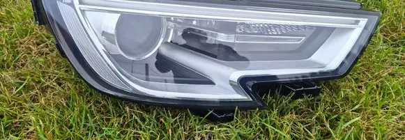 Audi A3 S3 8V Headlight/headlamp 8V0941006E