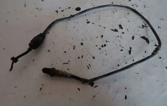 Skoda Octavia Mk2 (1Z) Lambda probe sensor 06F906262D