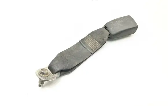 Nissan Navara D40 Rear seatbelt buckle