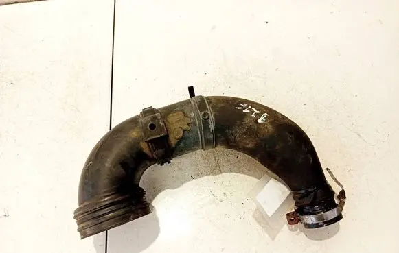 Air intake hose/pipe