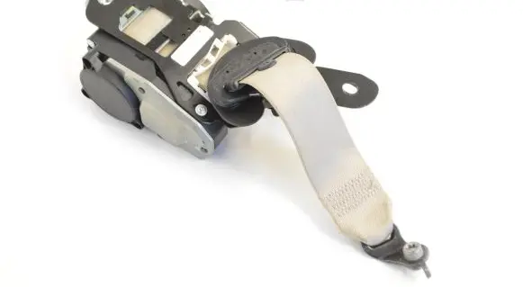 BMW 4 F32 F33 Front seatbelt 7383325