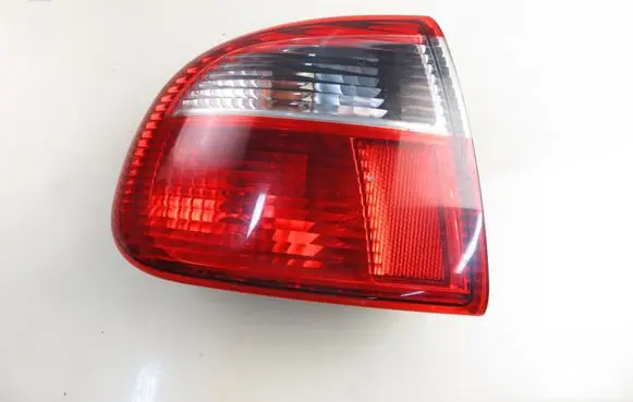 Seat Toledo II (1M) Rear/tail lights 1M5945095B