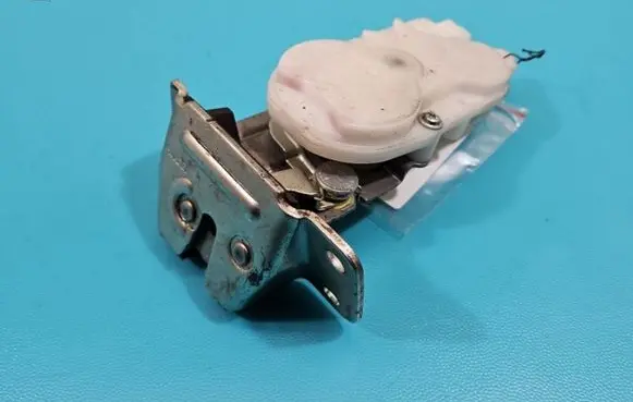 Mitsubishi Outlander Tailgate/trunk/boot lock/catch/latch IMPRK1421851
