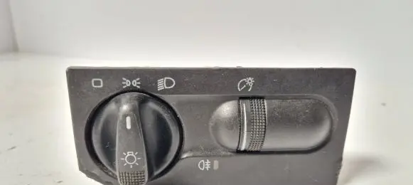 Skoda Octavia Mk1 (1U) Light switch 941531