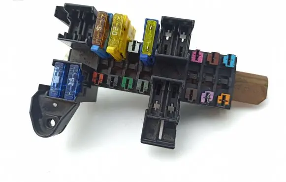 Mercedes-Benz Vito Viano W639 Fuse module 2035400050 A6395409033