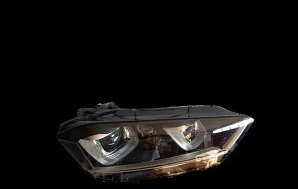 Volkswagen Golf Sportsvan Headlight/headlamp 517941034B 90056399