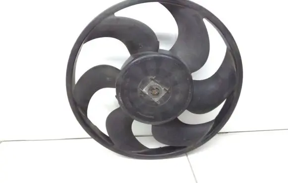 Ford Mondeo Mk III Electric radiator cooling fan 4569632 5151014