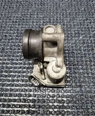 Renault Megane II Throttle valve 8200471660 0532511 A2C53103391