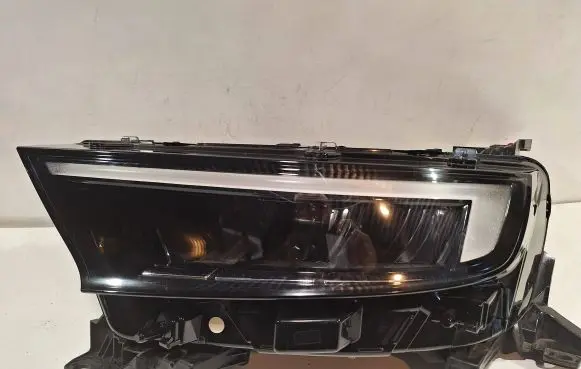 Opel Mokka B Headlight/headlamp
