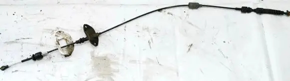 Hyundai i30 Handbrake/parking brake wiring cable 2r1000e27
