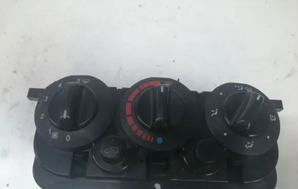 Mercedes-Benz Vaneo W414 Climate control unit 1688301985
