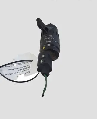 Volkswagen Amarok Windscreen/windshield washer pump 1K5955651
