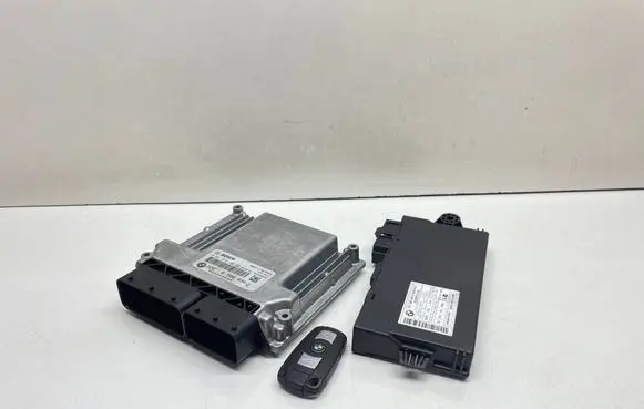 BMW 3 E90 E91 Engine ECU kit and lock set 8506434