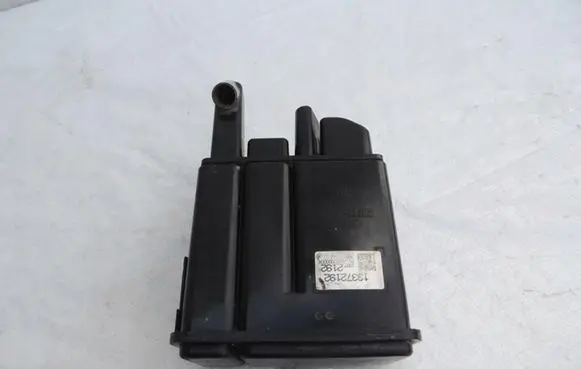 Active carbon filter fuel vapour canister