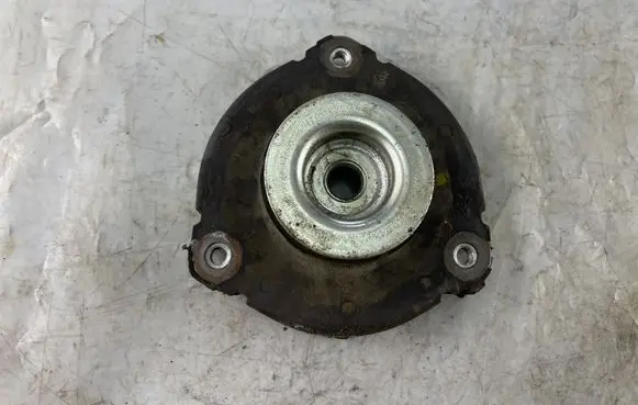 Seat Ibiza III (6L) Front upper strut mount 