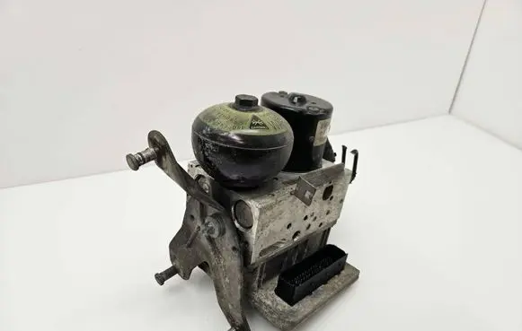 Mercedes-Benz E W211 ABS Pump A0054318012 0265250097