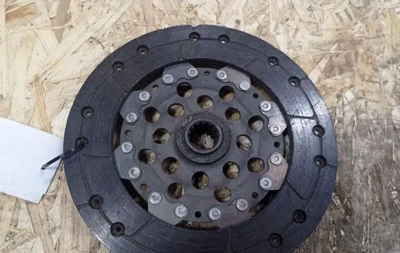 Opel Vectra C Clutch pressure plate LUK