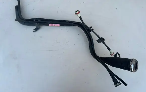 Chrysler Pacifica Fuel line/pipe/hose 52029567AH 62547C 52029567AA