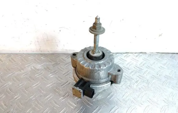Porsche 911 991 Engine mount bracket