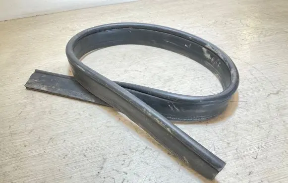 Mercedes-Benz GLE W167 Engine compartment rubber A1678871900