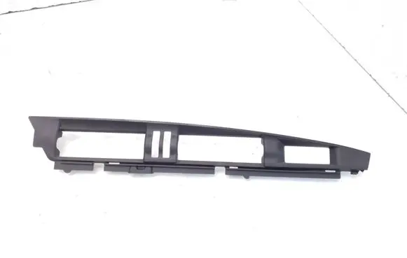 Toyota Auris E180 Dashboard center trim panel 5541202230