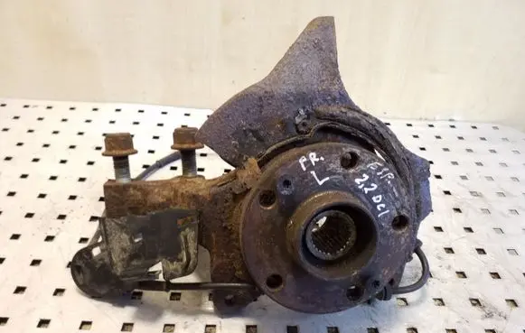 Renault Espace III Front wheel hub