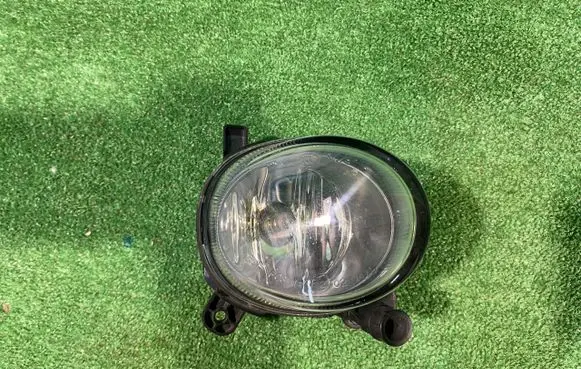 Audi A5 8T 8F Front fog light 8T0941700E