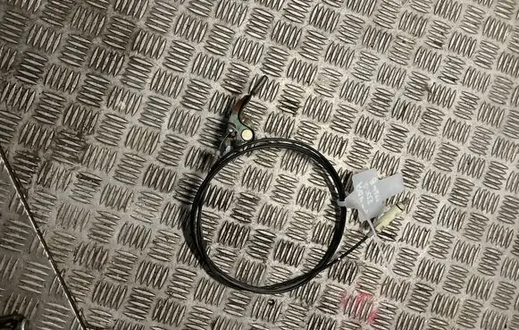 Toyota RAV 4 (XA20) Fuel cap flap release cable 
