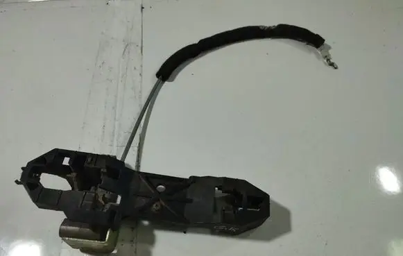 Nissan Tiida C11 Front door exterior handle 