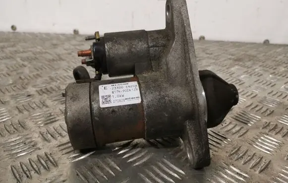 Nissan Qashqai Starter motor 23300EN20A