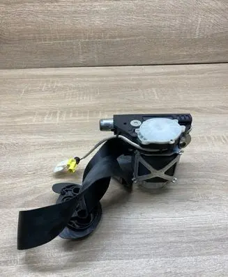 Volkswagen PASSAT B7 Front seatbelt 3C1857706S 34153867A