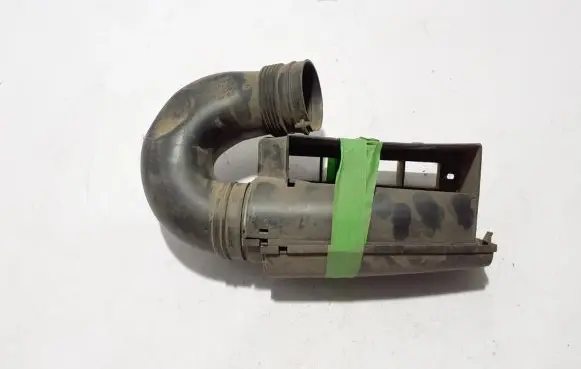 Volkswagen PASSAT B6 Brake vacuum hose/pipe 1K0129618