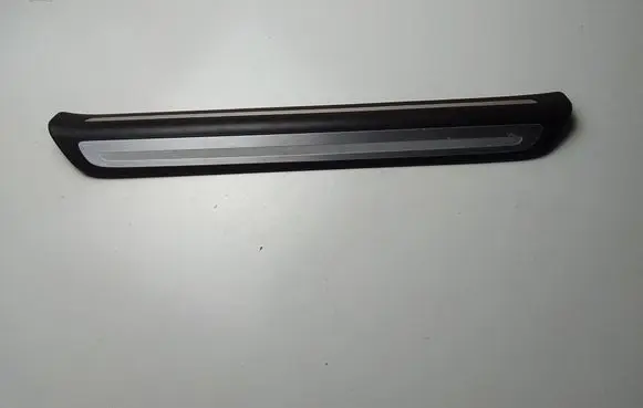 Audi Q3 8U Front sill trim cover 8U0853373C