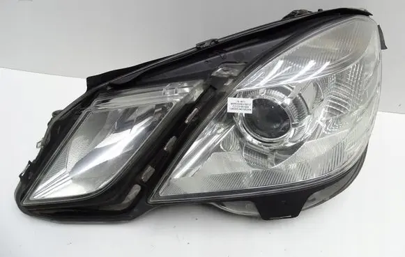 Mercedes-Benz E W212 Headlight/headlamp A2128208361