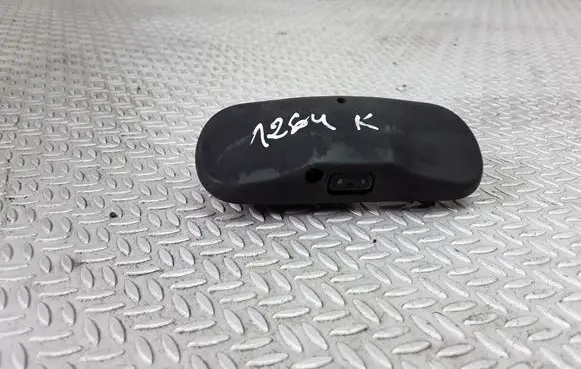 Volkswagen Touran I Windshield washer spray nozzle 1T0955986